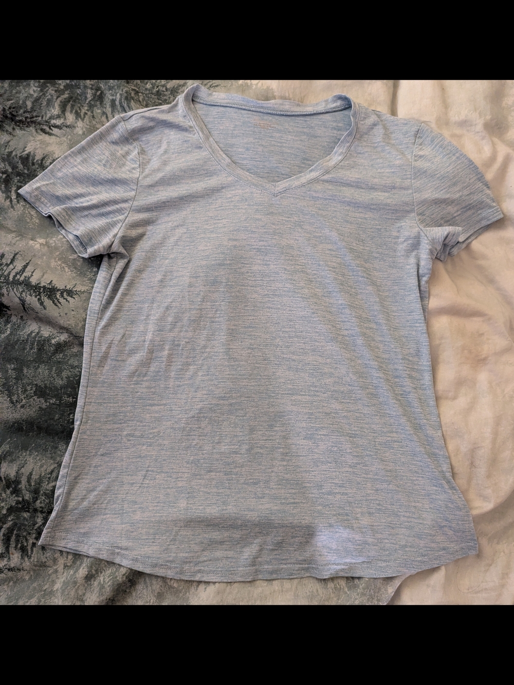 Active USA Heather Light Blue V-Neck Short Sleeve Tee